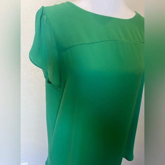 LOFT M Emerald green drapey lightweight blouse top back Vneck strap Spring - Picture 3 of 15